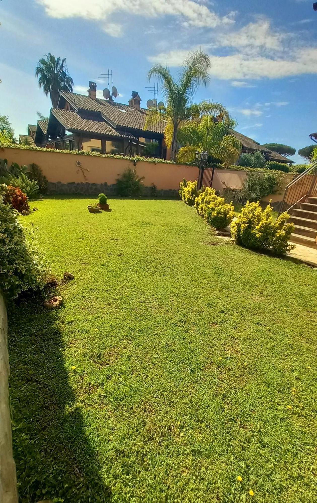 Villa Vittorio Infernetto Екстериор снимка